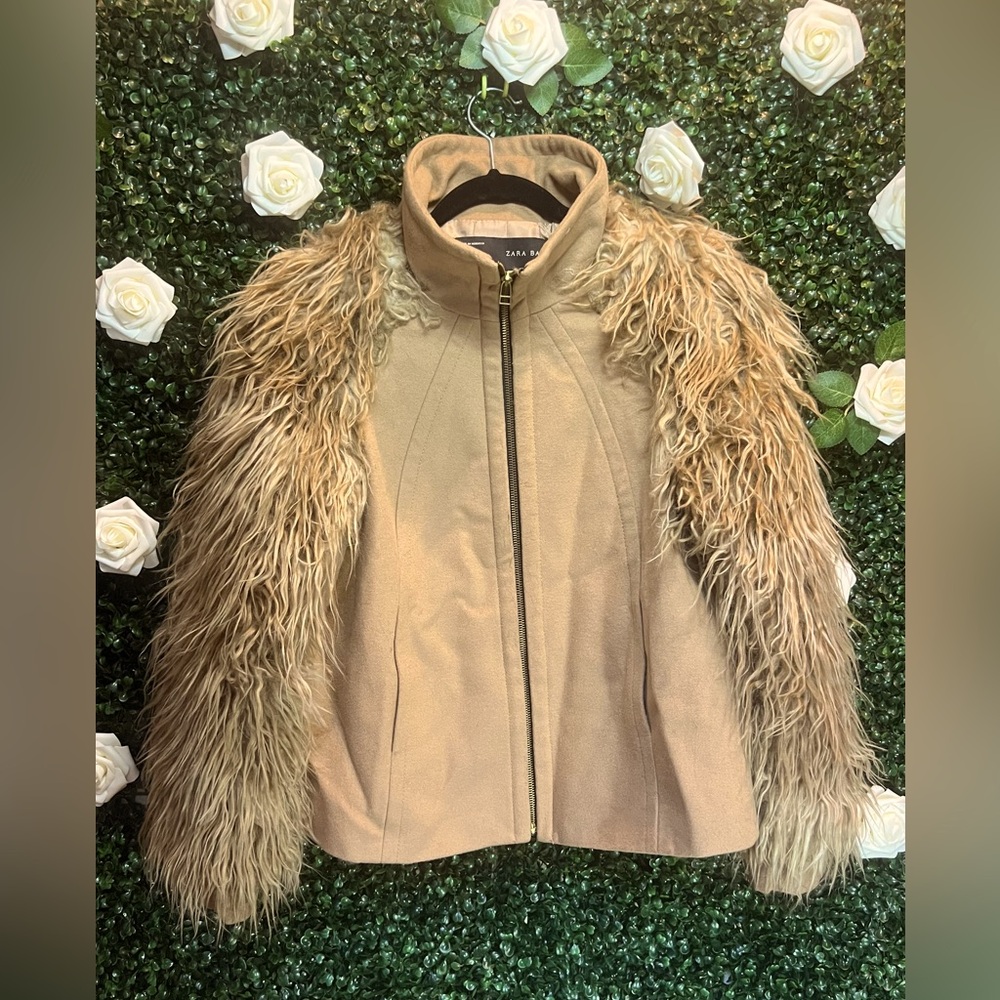 Women’s Fur Sleeve Jacket Size Large